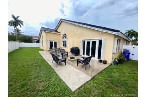 935 NW 203rd Ave, Pembroke Pines, FL 33029, Sold 09/17/20