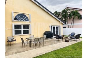 935 NW 203rd Ave, Pembroke Pines, FL 33029, Sold 09/17/20