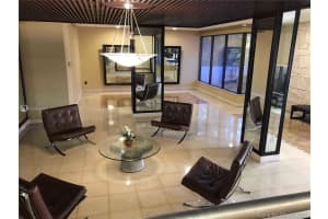 3375 N Country Club Dr, Miami, FL 33180, Sold 10/01/20