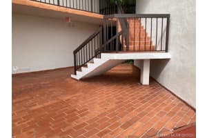 9405 Fontainebleau Blvd, Miami, FL 33172, Sold 10/05/20