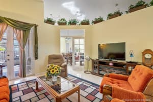 979 SW 190th Ave, Pembroke Pines, FL 33029, Sold 09/25/20