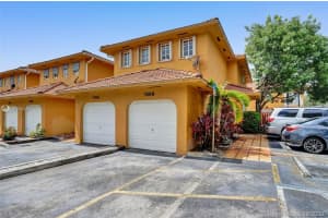7469 NW 174th Terrace, Hialeah, FL 33015, Sold 09/11/20
