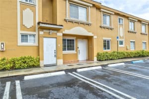 7221 NW 174th Terrace, Hialeah, FL 33015, Sold 10/16/20