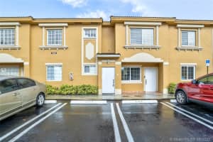 7221 NW 174th Terrace, Hialeah, FL 33015, Sold 10/16/20