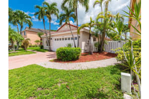 19033 NW 12th Ct, Pembroke Pines, FL 33029, Sold 09/02/20