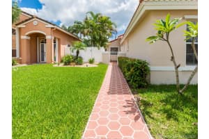 19033 NW 12th Ct, Pembroke Pines, FL 33029, Sold 09/02/20