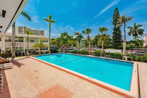 3135 S Ocean Dr, Hallandale Beach, FL 33009, Sold 12/23/20