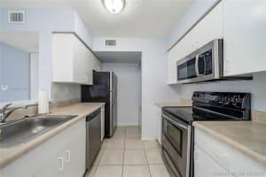 15221 SW 80th St, Miami, FL 33193, Sold 11/20/20