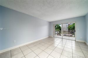 15221 SW 80th St, Miami, FL 33193, Sold 11/20/20