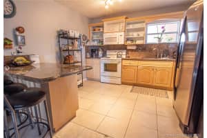 6300 SW 138th Ct, Miami, FL 33183, Sold 01/27/21