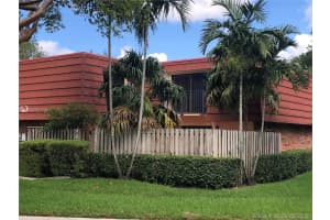 9851 NW 6th Ct, Plantation, FL 33324, Sold 09/30/20