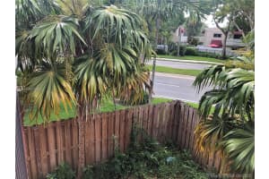 9851 NW 6th Ct, Plantation, FL 33324, Sold 09/30/20