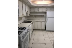 3140 S Ocean Dr, Hallandale Beach, FL 33009, Sold 01/20/21