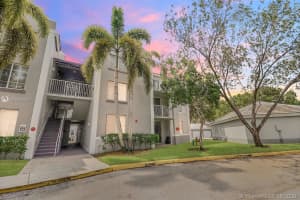 11185 SW 6th St, Pembroke Pines, FL 33025, Sold 10/14/20