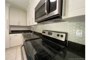 4134 NW 79th Ave, Doral, FL 33166, Sold 12/08/20