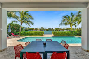 1158 S Biscayne Point Rd, Miami Beach, FL 33141, Sold 11/12/20
