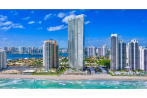 18975 Collins Ave, Sunny Isles Beach, FL 33160, Sold 03/22/23