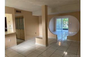 40 NW 87th Ave APT D105, Miami, FL 33172, Sold 09/28/20