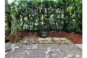 624 SW 107th Ave, Pembroke Pines, FL 33025, Sold 10/19/20