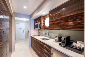 551 N Fort Lauderdale Beach Blvd R1901, Fort Lauderdale, FL 33304, Sold 08/14/20