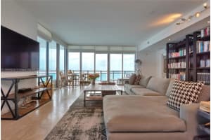 3535 S Ocean Dr, Hollywood, FL 33019, Sold 04/27/22