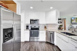 285 Bridgeton Way, Weston, FL 33326, Sold 10/20/20