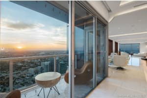 1425 Brickell Ave, Miami, FL 33131, Sold 03/15/21