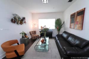 5670 NW 116th Ave, Doral, FL 33178, Sold 12/15/20