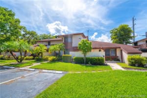 635 NW 210th St, Miami, FL 33169, Sold 11/16/20