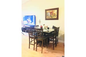 19230 NW 67th Ct, Hialeah, FL 33015, Sold 12/11/20