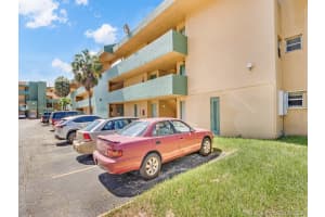 110 Fontainebleau Blvd, Miami, FL 33172, Sold 08/31/20