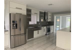 11781 SW 27th St, Miami, FL 33175, Sold 09/30/20