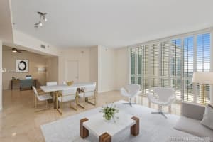 1819 SE 17th St, Fort Lauderdale, FL 33316, Sold 09/29/20
