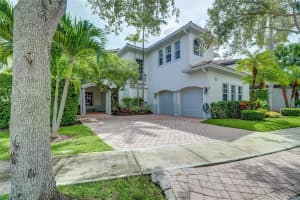 19451 Ambassador Ct, Miami, FL 33179, Sold 04/19/21