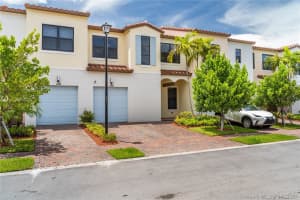 144 NW 209th Trail, Pembroke Pines, FL 33029, Sold 10/13/20
