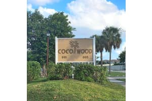 661 NE 195th St, Miami, FL 33179, Sold 01/25/21