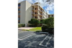3193 Riverside Dr, Coral Springs, FL 33065, Sold 10/30/20