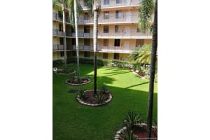 3193 Riverside Dr, Coral Springs, FL 33065, Sold 10/30/20