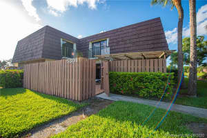 5501 NW 59th Pl, Tamarac, FL 33319, Sold 10/12/20