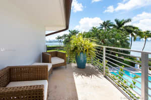 1649 22nd St, Miami Beach, FL 33140, Sold 04/01/21