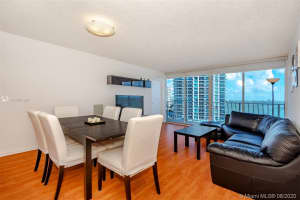 7601 E Treasure Dr, North Bay Village, FL 33141, Sold 04/14/22
