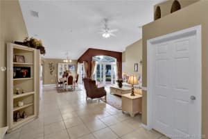 323 SW 187th Ave, Pembroke Pines, FL 33029, Sold 10/16/20