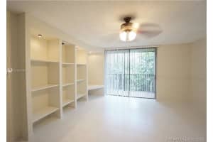 8615 NW 8th St, Miami, FL 33126, Sold 10/14/20