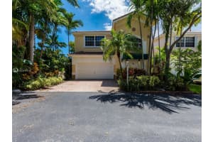 1210 Johnson Ct, Hollywood, FL 33019, Sold 11/13/20