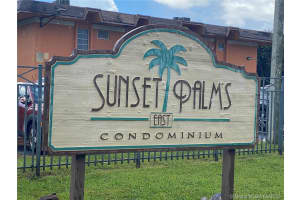 9429 SW 76th St APT W14, Miami, FL 33173, Sold 09/30/20