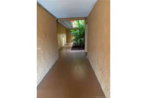 9429 SW 76th St APT W14, Miami, FL 33173, Sold 09/30/20