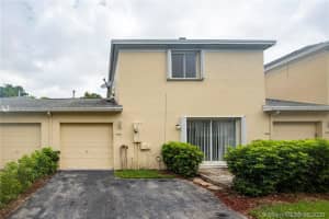 11041 Whitman Ln, Tamarac, FL 33321, Sold 03/19/21