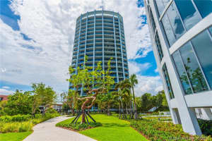 2831 S Bayshore Dr, Miami, FL 33133, Sold 07/09/21