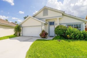 2002 Lake Breeze Ct, Wellington, FL 33414, Sold 11/25/20