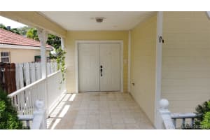 9724 SW 161st Ave, Miami, FL 33196, Sold 04/30/21